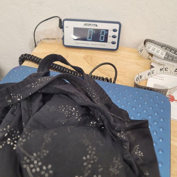 Miraclesuit One Piece Swimsuit Surplice Neck Ruched Bodice in Black/Silver 14 - Picture 11 of 12